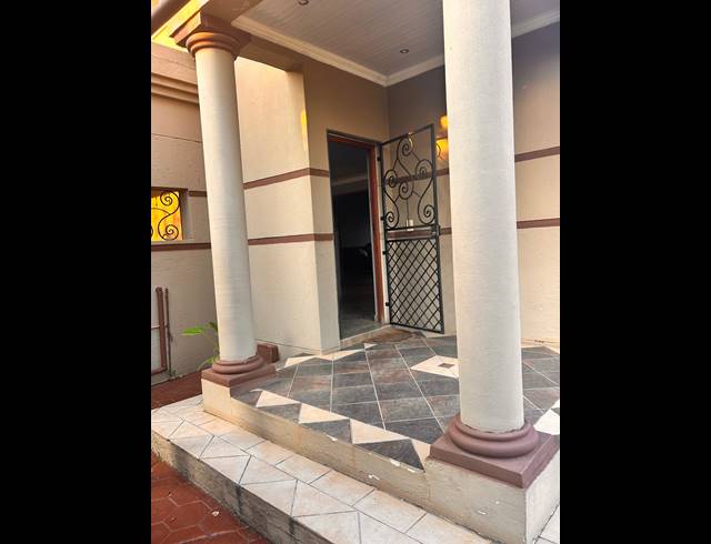 4 BEDROOM HOUSE FOR SALE IN EERSTERUST